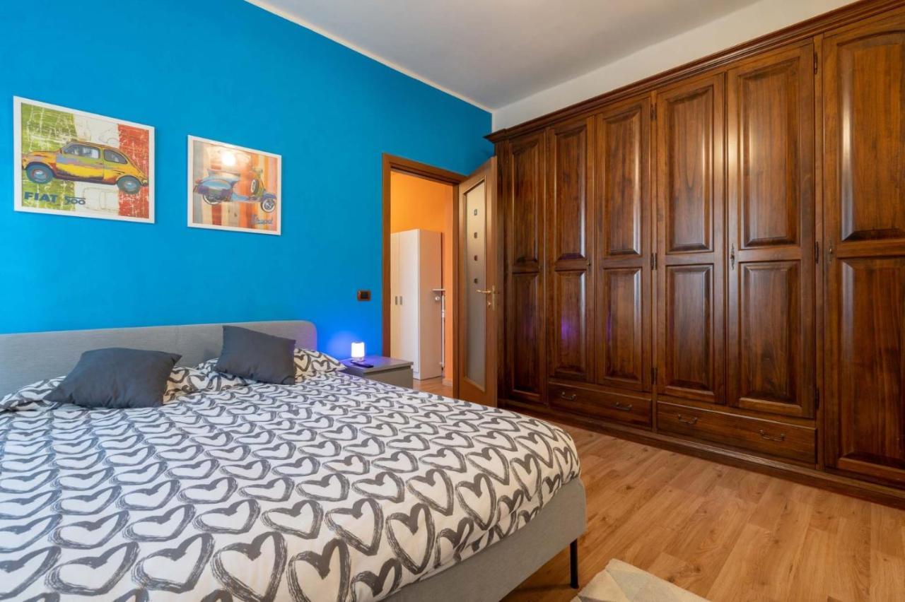 Апартаменти Casa Martina- Airport Free Shuttle-H24 Бергамо Екстер'єр фото