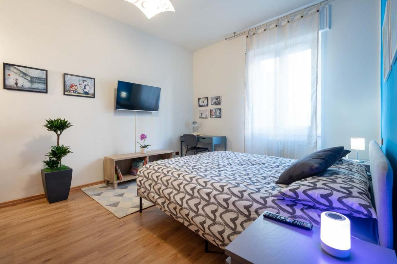 Апартаменти Casa Martina- Airport Free Shuttle-H24 Бергамо Екстер'єр фото